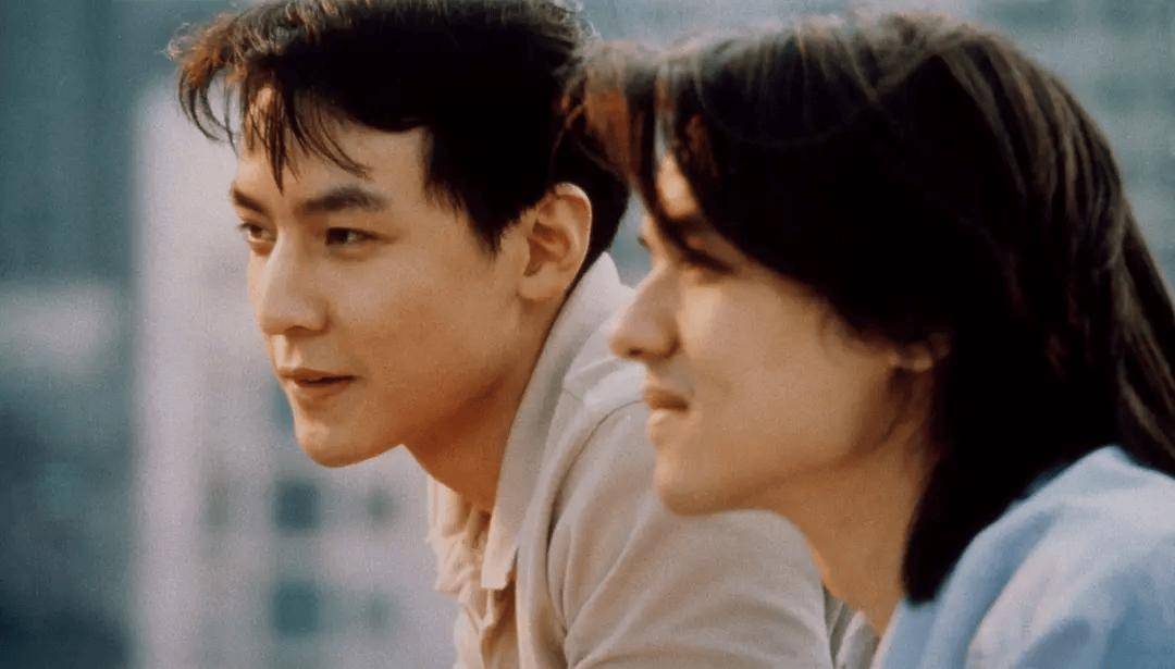 电影转型时期的一个失败品瓦力棋牌游戏尹子维香港(图22)